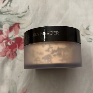 Laura mercier powder in the shade honey unopen